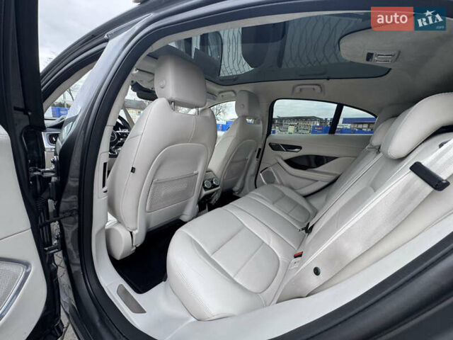 Сірий Ягуар I-Pace, об'ємом двигуна 0 л та пробігом 130 тис. км за 23999 $, фото 58 на Automoto.ua