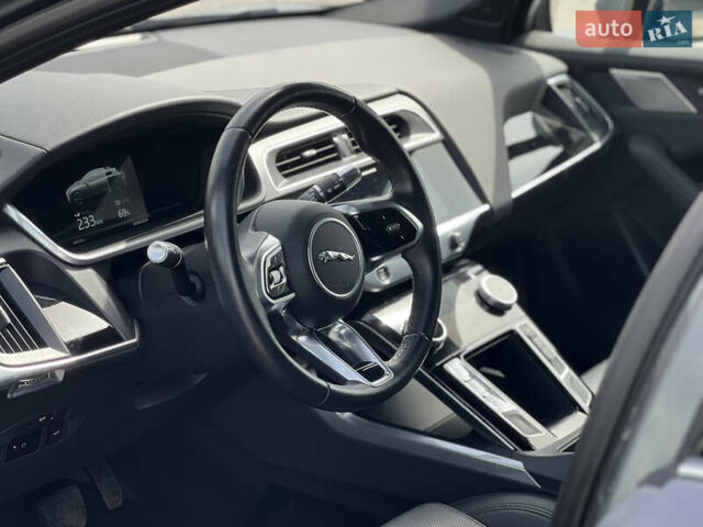 Серый Ягуар I-Pace, объемом двигателя 0 л и пробегом 150 тыс. км за 22300 $, фото 18 на Automoto.ua