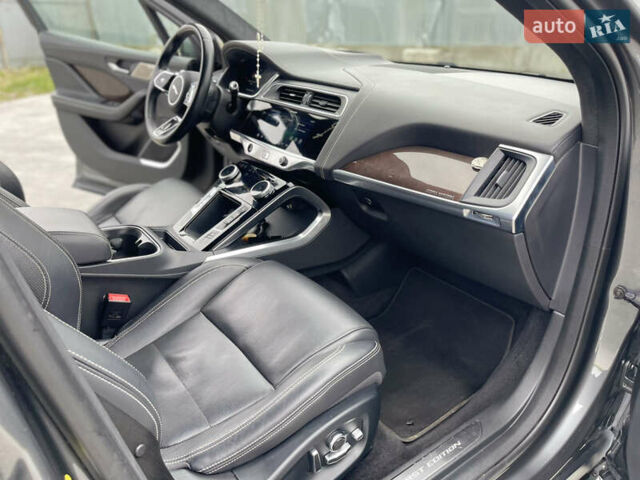 Сірий Ягуар I-Pace, об'ємом двигуна 0 л та пробігом 153 тис. км за 29900 $, фото 25 на Automoto.ua