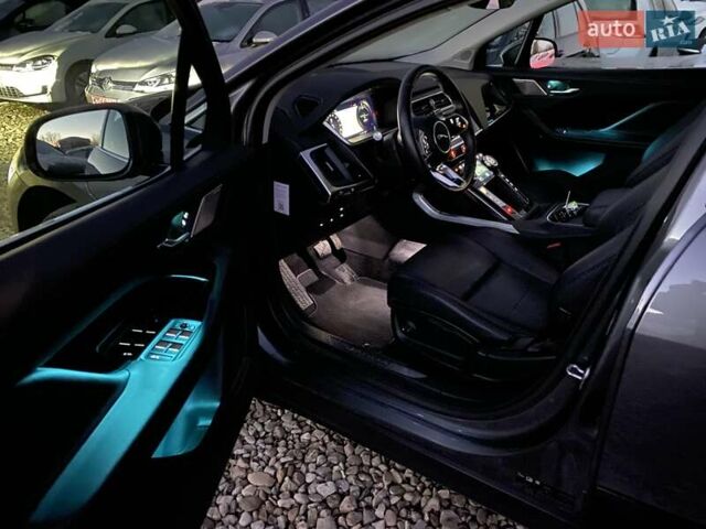 Серый Ягуар I-Pace, объемом двигателя 0 л и пробегом 95 тыс. км за 23900 $, фото 2 на Automoto.ua