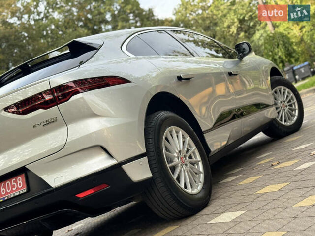 Серый Ягуар I-Pace, объемом двигателя 0 л и пробегом 158 тыс. км за 22950 $, фото 64 на Automoto.ua