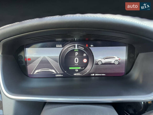 Серый Ягуар I-Pace, объемом двигателя 0 л и пробегом 120 тыс. км за 21499 $, фото 59 на Automoto.ua