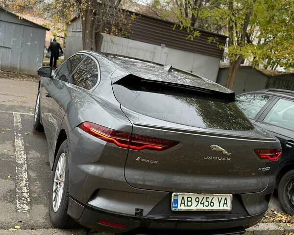 Серый Ягуар I-Pace, объемом двигателя 0 л и пробегом 102 тыс. км за 22500 $, фото 6 на Automoto.ua
