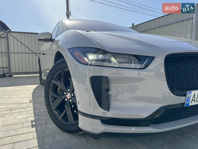 Серый Ягуар I-Pace, объемом двигателя 0 л и пробегом 72 тыс. км за 26000 $, фото 3 на Automoto.ua