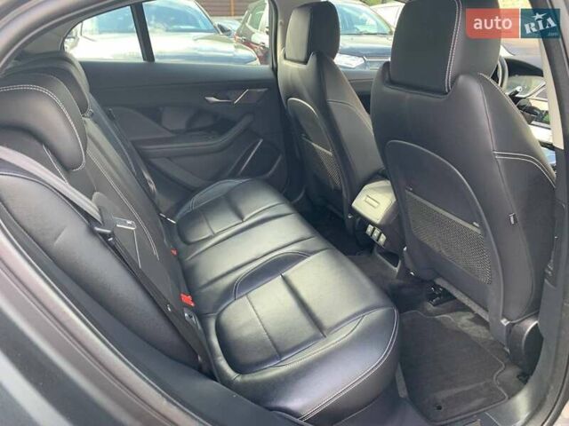 Серый Ягуар I-Pace, объемом двигателя 0 л и пробегом 147 тыс. км за 23499 $, фото 34 на Automoto.ua