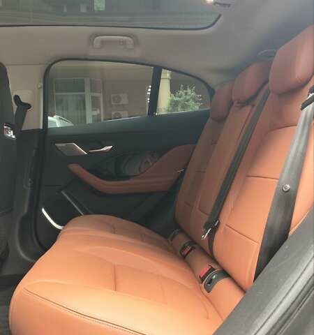 Серый Ягуар I-Pace, объемом двигателя 0 л и пробегом 66 тыс. км за 25500 $, фото 100 на Automoto.ua