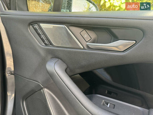 Серый Ягуар I-Pace, объемом двигателя 0 л и пробегом 86 тыс. км за 23599 $, фото 46 на Automoto.ua