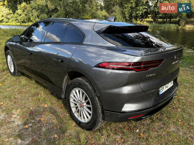Серый Ягуар I-Pace, объемом двигателя 0 л и пробегом 49 тыс. км за 25000 $, фото 1 на Automoto.ua