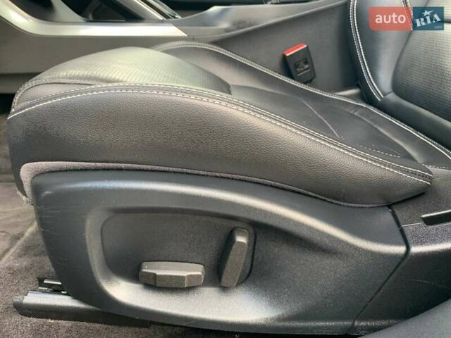 Серый Ягуар I-Pace, объемом двигателя 0 л и пробегом 147 тыс. км за 23499 $, фото 25 на Automoto.ua