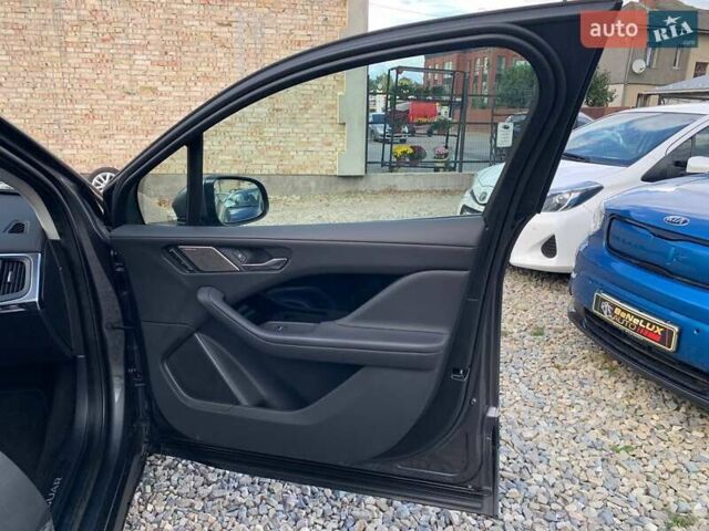 Сірий Ягуар I-Pace, об'ємом двигуна 0 л та пробігом 147 тис. км за 24299 $, фото 40 на Automoto.ua