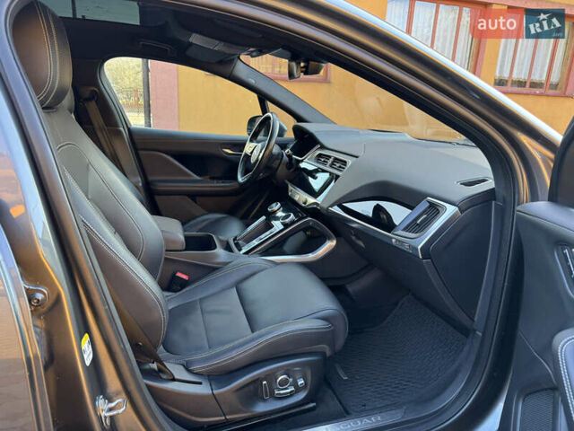 Сірий Ягуар I-Pace, об'ємом двигуна 0 л та пробігом 92 тис. км за 20999 $, фото 37 на Automoto.ua