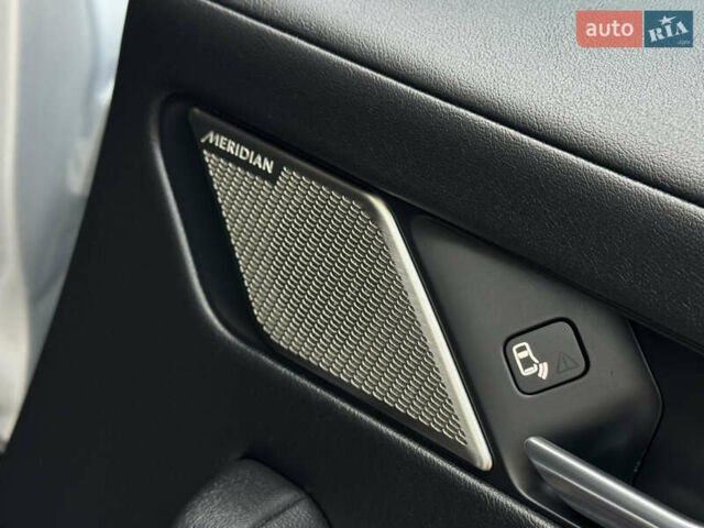 Серый Ягуар I-Pace, объемом двигателя 0 л и пробегом 158 тыс. км за 22950 $, фото 158 на Automoto.ua