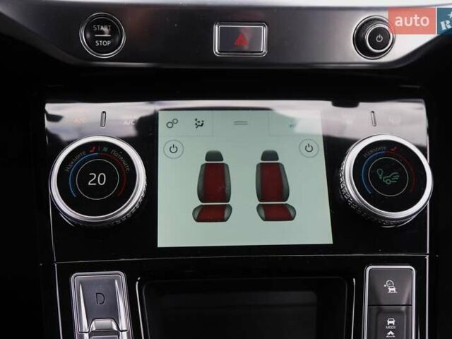 Серый Ягуар I-Pace, объемом двигателя 0 л и пробегом 90 тыс. км за 25000 $, фото 19 на Automoto.ua
