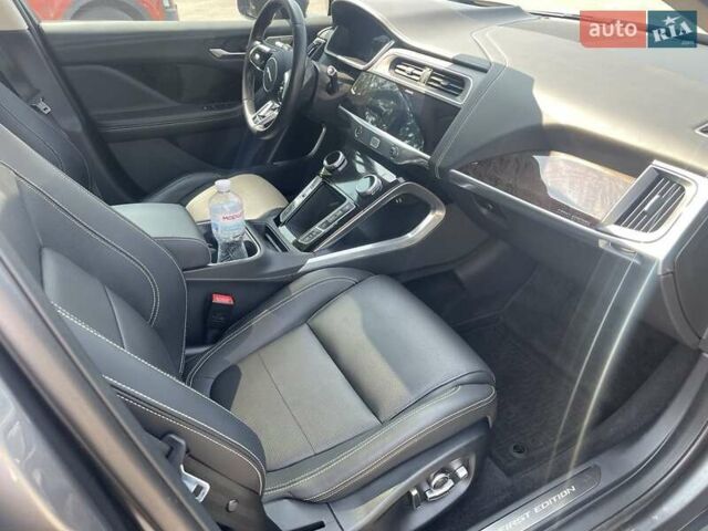 Сірий Ягуар I-Pace, об'ємом двигуна 0 л та пробігом 97 тис. км за 31500 $, фото 9 на Automoto.ua