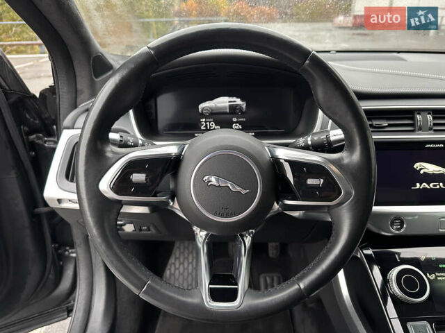 Серый Ягуар I-Pace, объемом двигателя 0 л и пробегом 163 тыс. км за 26500 $, фото 64 на Automoto.ua