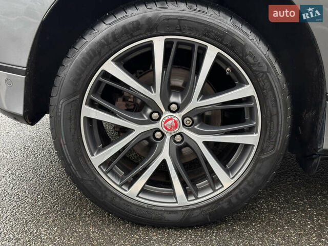 Серый Ягуар I-Pace, объемом двигателя 0 л и пробегом 163 тыс. км за 26500 $, фото 55 на Automoto.ua