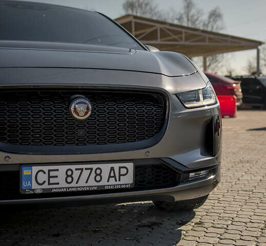 Серый Ягуар I-Pace, объемом двигателя 0 л и пробегом 40 тыс. км за 29000 $, фото 9 на Automoto.ua