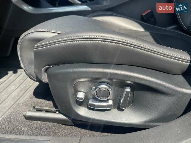 Сірий Ягуар I-Pace, об'ємом двигуна 0 л та пробігом 97 тис. км за 31500 $, фото 11 на Automoto.ua