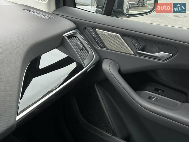 Серый Ягуар I-Pace, объемом двигателя 0 л и пробегом 94 тыс. км за 22900 $, фото 46 на Automoto.ua