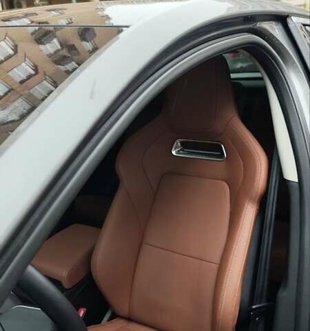 Серый Ягуар I-Pace, объемом двигателя 0 л и пробегом 66 тыс. км за 25500 $, фото 80 на Automoto.ua