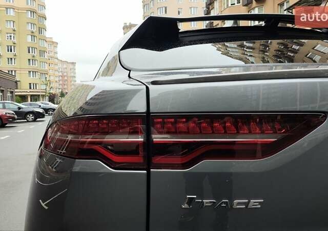 Серый Ягуар I-Pace, объемом двигателя 0 л и пробегом 66 тыс. км за 25500 $, фото 44 на Automoto.ua