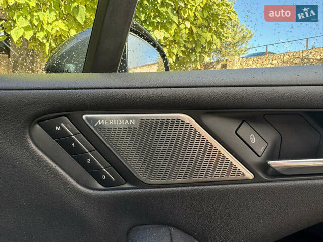 Серый Ягуар I-Pace, объемом двигателя 0 л и пробегом 86 тыс. км за 23599 $, фото 47 на Automoto.ua