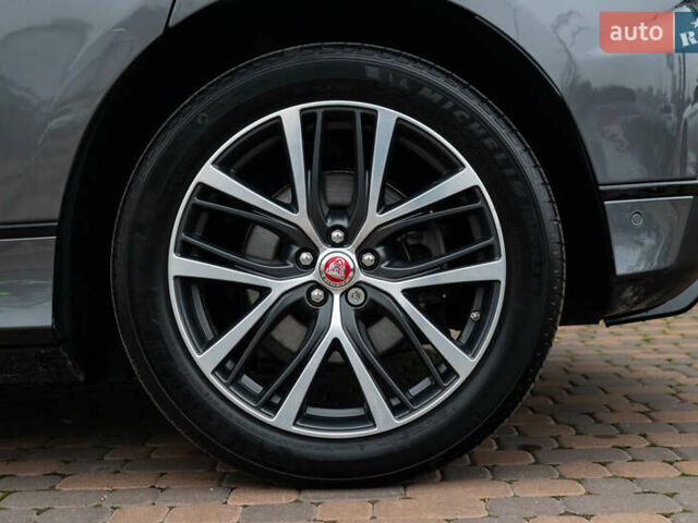 Серый Ягуар I-Pace, объемом двигателя 0 л и пробегом 78 тыс. км за 27000 $, фото 26 на Automoto.ua