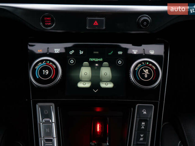 Серый Ягуар I-Pace, объемом двигателя 0 л и пробегом 78 тыс. км за 27000 $, фото 42 на Automoto.ua