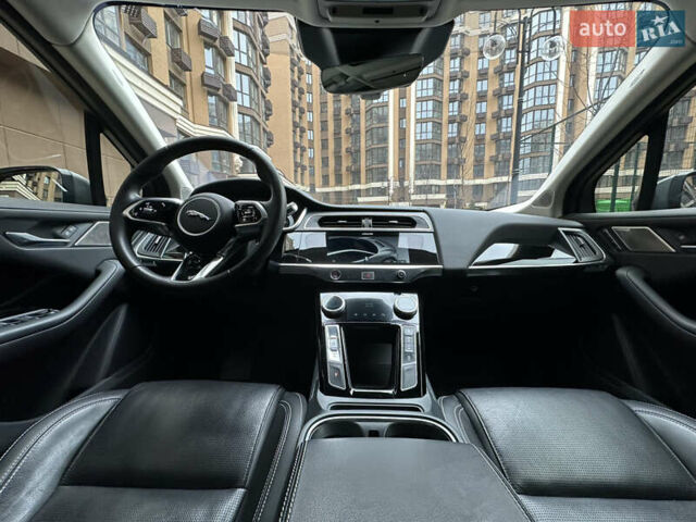 Серый Ягуар I-Pace, объемом двигателя 0 л и пробегом 75 тыс. км за 26900 $, фото 40 на Automoto.ua
