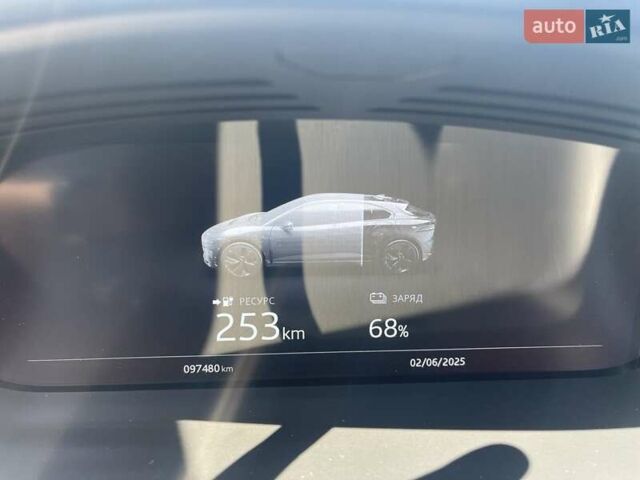 Сірий Ягуар I-Pace, об'ємом двигуна 0 л та пробігом 97 тис. км за 31500 $, фото 7 на Automoto.ua