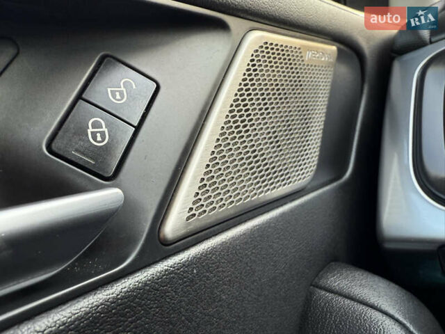 Серый Ягуар I-Pace, объемом двигателя 0 л и пробегом 112 тыс. км за 22999 $, фото 67 на Automoto.ua