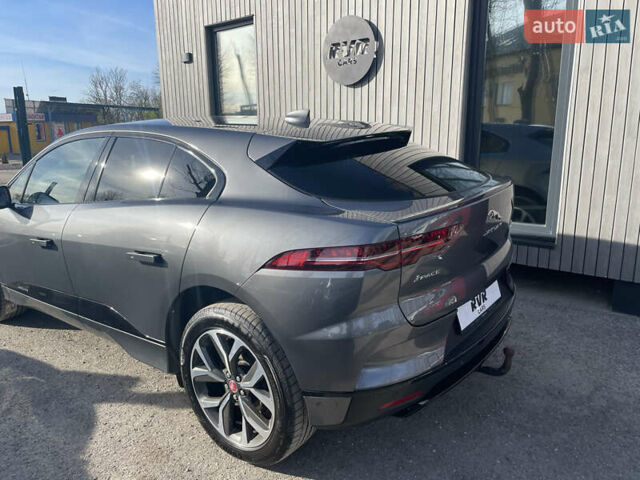 Серый Ягуар I-Pace, объемом двигателя 0 л и пробегом 153 тыс. км за 23500 $, фото 3 на Automoto.ua