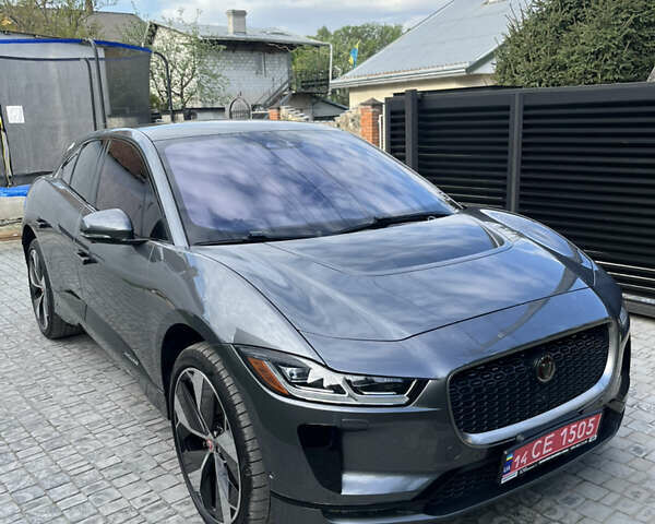 Серый Ягуар I-Pace, объемом двигателя 0 л и пробегом 101 тыс. км за 25300 $, фото 1 на Automoto.ua