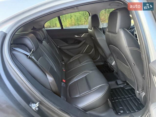Сірий Ягуар I-Pace, об'ємом двигуна 0 л та пробігом 144 тис. км за 22999 $, фото 20 на Automoto.ua