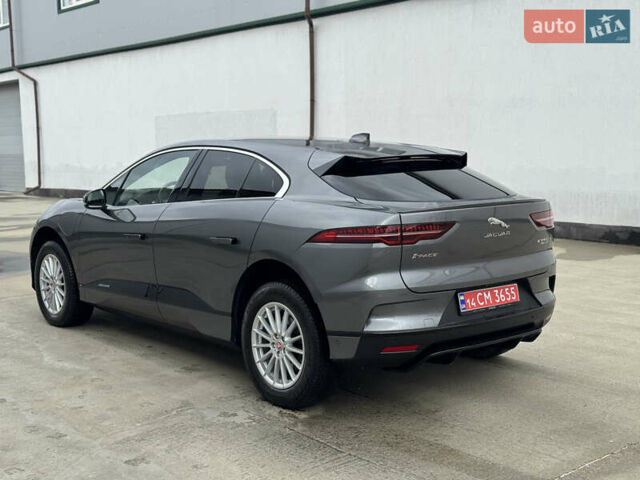 Серый Ягуар I-Pace, объемом двигателя 0 л и пробегом 127 тыс. км за 22000 $, фото 2 на Automoto.ua