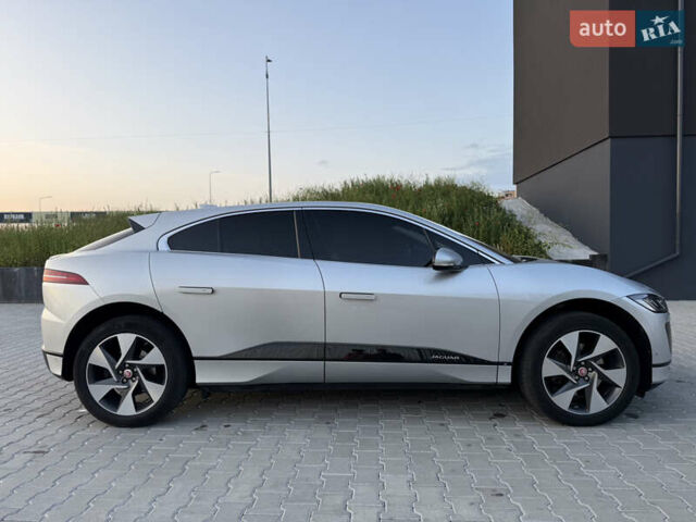 Серый Ягуар I-Pace, объемом двигателя 0 л и пробегом 144 тыс. км за 21998 $, фото 10 на Automoto.ua
