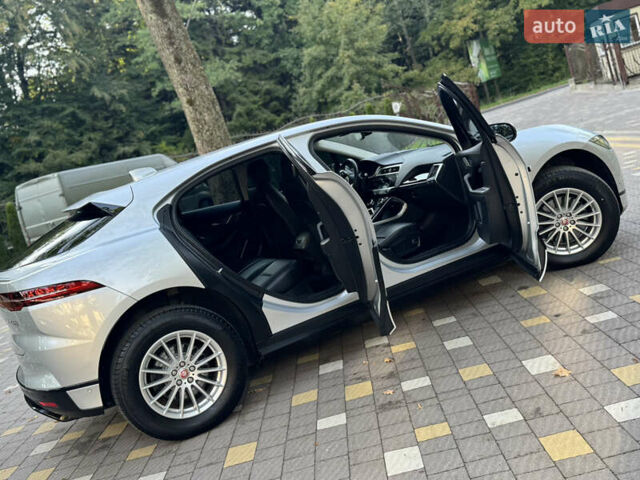 Серый Ягуар I-Pace, объемом двигателя 0 л и пробегом 158 тыс. км за 22950 $, фото 129 на Automoto.ua