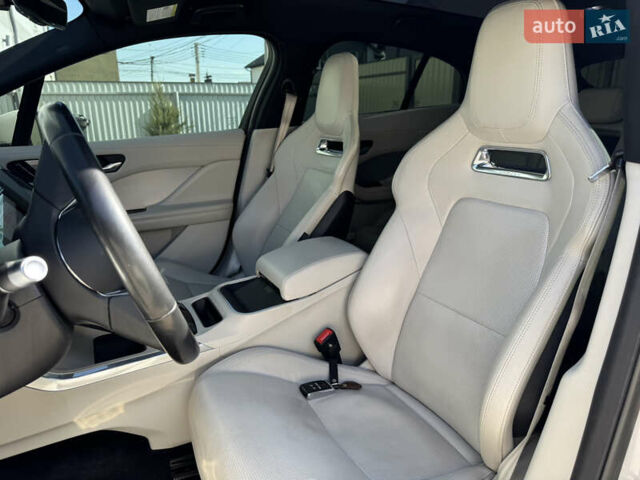 Серый Ягуар I-Pace, объемом двигателя 0 л и пробегом 72 тыс. км за 26000 $, фото 16 на Automoto.ua