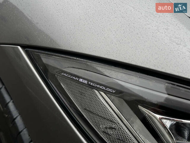 Серый Ягуар I-Pace, объемом двигателя 0 л и пробегом 163 тыс. км за 26500 $, фото 24 на Automoto.ua
