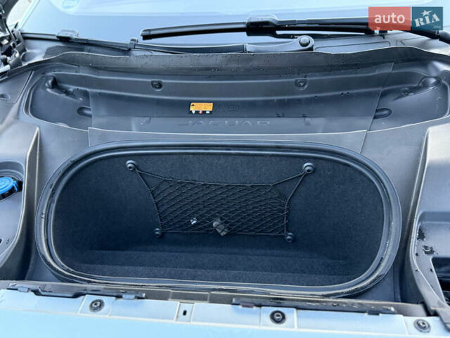 Серый Ягуар I-Pace, объемом двигателя 0 л и пробегом 144 тыс. км за 21998 $, фото 61 на Automoto.ua