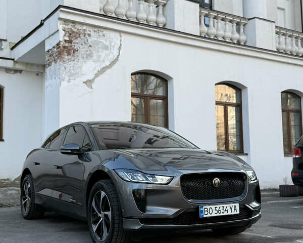 Серый Ягуар I-Pace, объемом двигателя 0 л и пробегом 59 тыс. км за 23850 $, фото 16 на Automoto.ua
