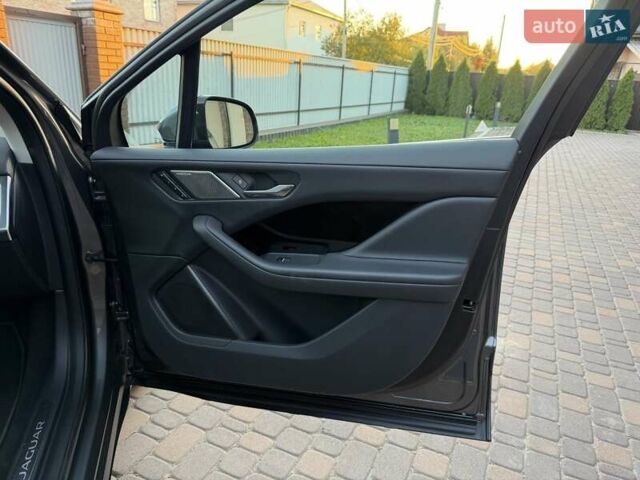 Серый Ягуар I-Pace, объемом двигателя 0 л и пробегом 158 тыс. км за 22700 $, фото 61 на Automoto.ua