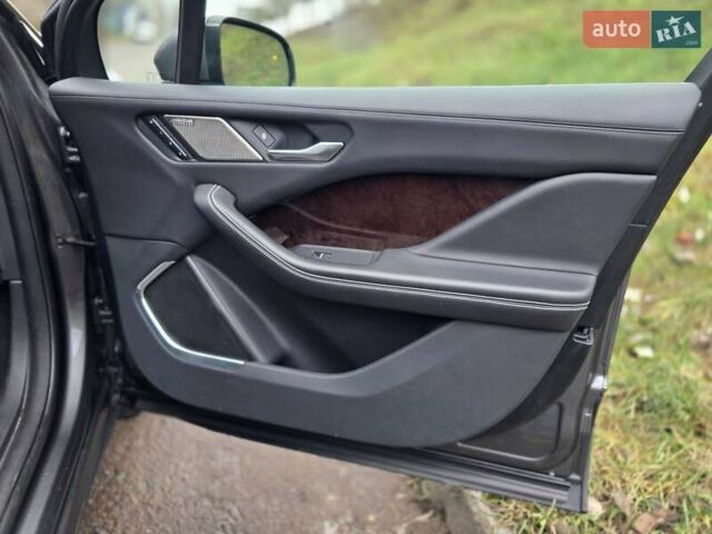 Сірий Ягуар I-Pace, об'ємом двигуна 0 л та пробігом 120 тис. км за 23500 $, фото 54 на Automoto.ua