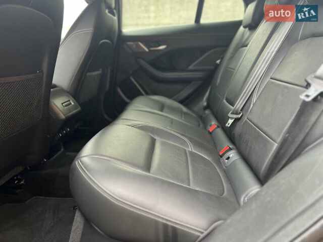 Серый Ягуар I-Pace, объемом двигателя 0 л и пробегом 152 тыс. км за 21500 $, фото 44 на Automoto.ua