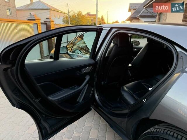 Серый Ягуар I-Pace, объемом двигателя 0 л и пробегом 158 тыс. км за 22700 $, фото 49 на Automoto.ua