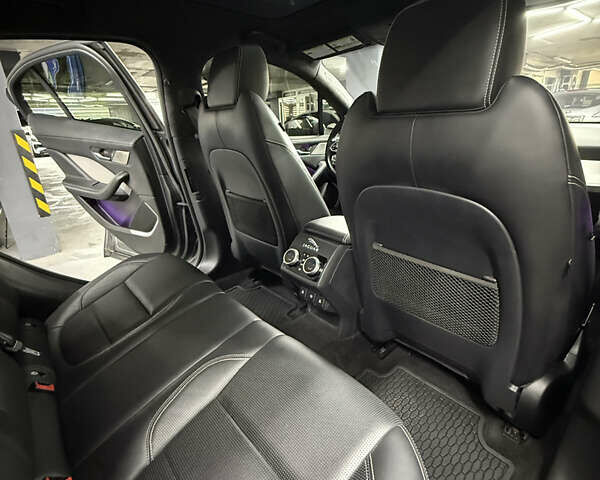 Серый Ягуар I-Pace, объемом двигателя 0 л и пробегом 63 тыс. км за 29500 $, фото 35 на Automoto.ua