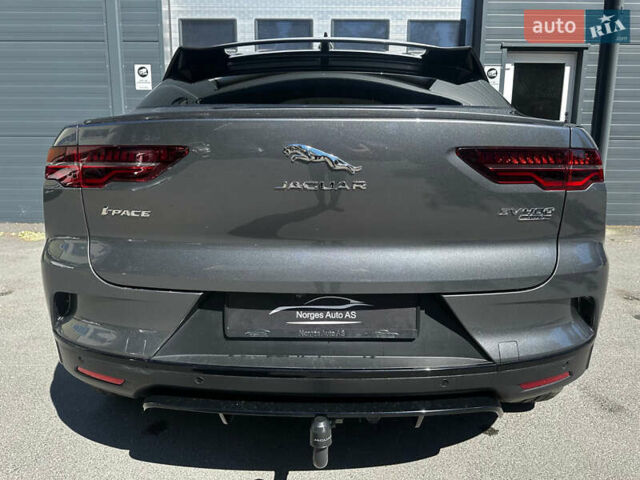 Серый Ягуар I-Pace, объемом двигателя 0 л и пробегом 82 тыс. км за 21500 $, фото 5 на Automoto.ua