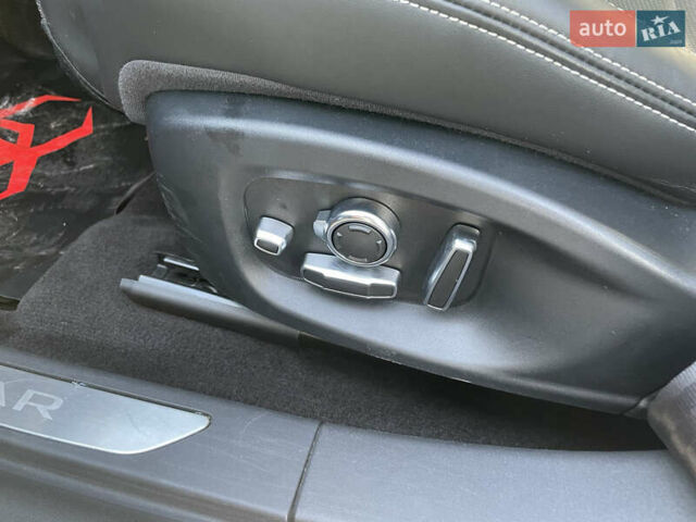 Серый Ягуар I-Pace, объемом двигателя 0 л и пробегом 153 тыс. км за 23500 $, фото 15 на Automoto.ua