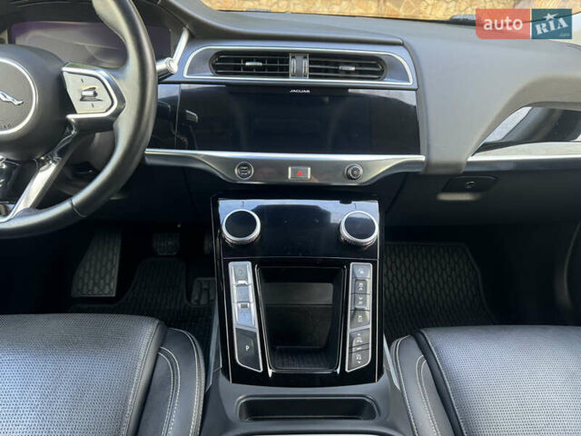 Сірий Ягуар I-Pace, об'ємом двигуна 0 л та пробігом 86 тис. км за 23599 $, фото 25 на Automoto.ua
