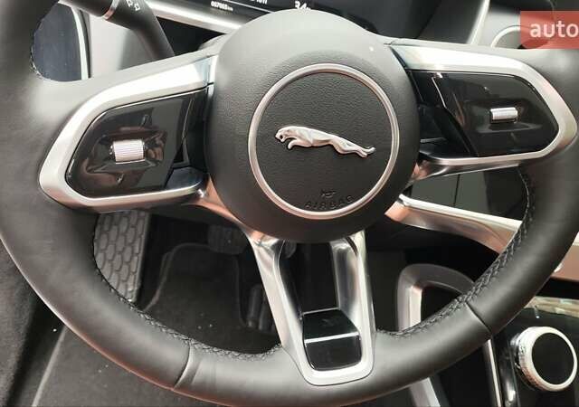 Серый Ягуар I-Pace, объемом двигателя 0 л и пробегом 66 тыс. км за 25500 $, фото 106 на Automoto.ua
